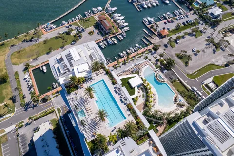 $1,400,000 | 220 Lake Shore Drive, Unit 817, Lake Park, FL 33403