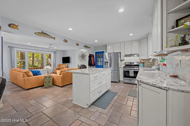 $425,000 | 100 Catherine Street, New Bern, NC 28560