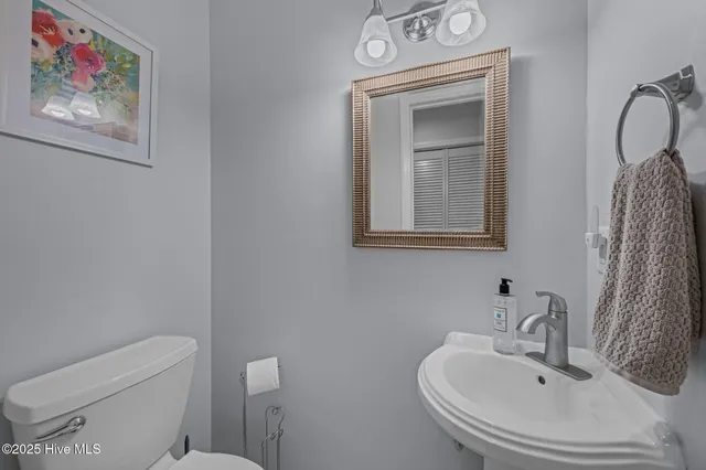 $425,000 | 100 Catherine Street, New Bern, NC 28560