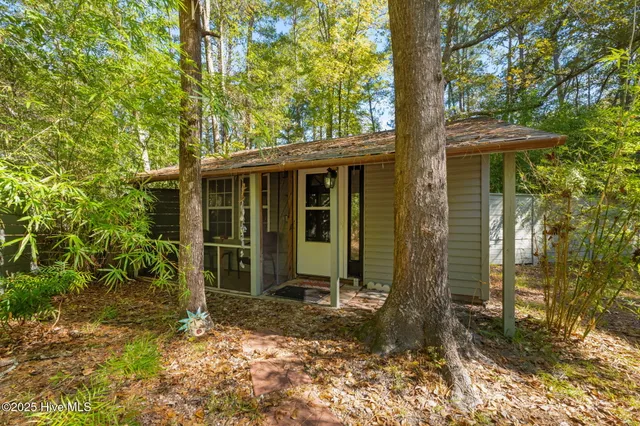 $425,000 | 100 Catherine Street, New Bern, NC 28560