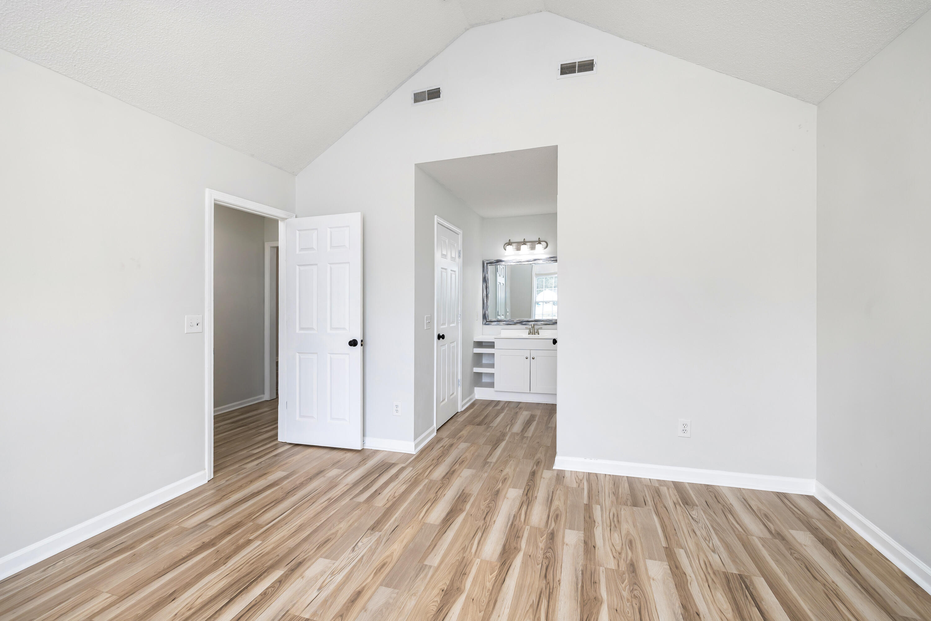 1053 Decatur Street Sumter, SC 29150 - Photo 10 of 28 10