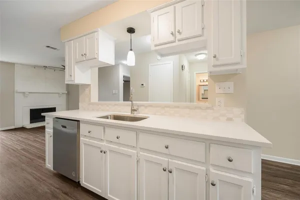 $184,900 | 849 Gun Barrel Lane, Unit F2, Gun Barrel City, TX 75156