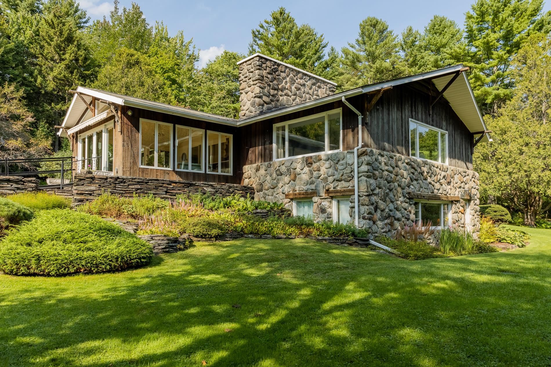 40 Sanborn Road Stowe, VT 05672 - Photo 4 of 23 Gallery Image 4