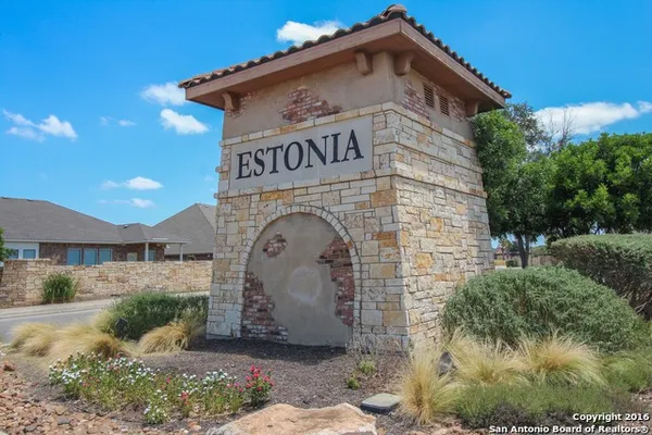 $1,900 | 8518 Finlandia Gap, San Antonio, TX 78251