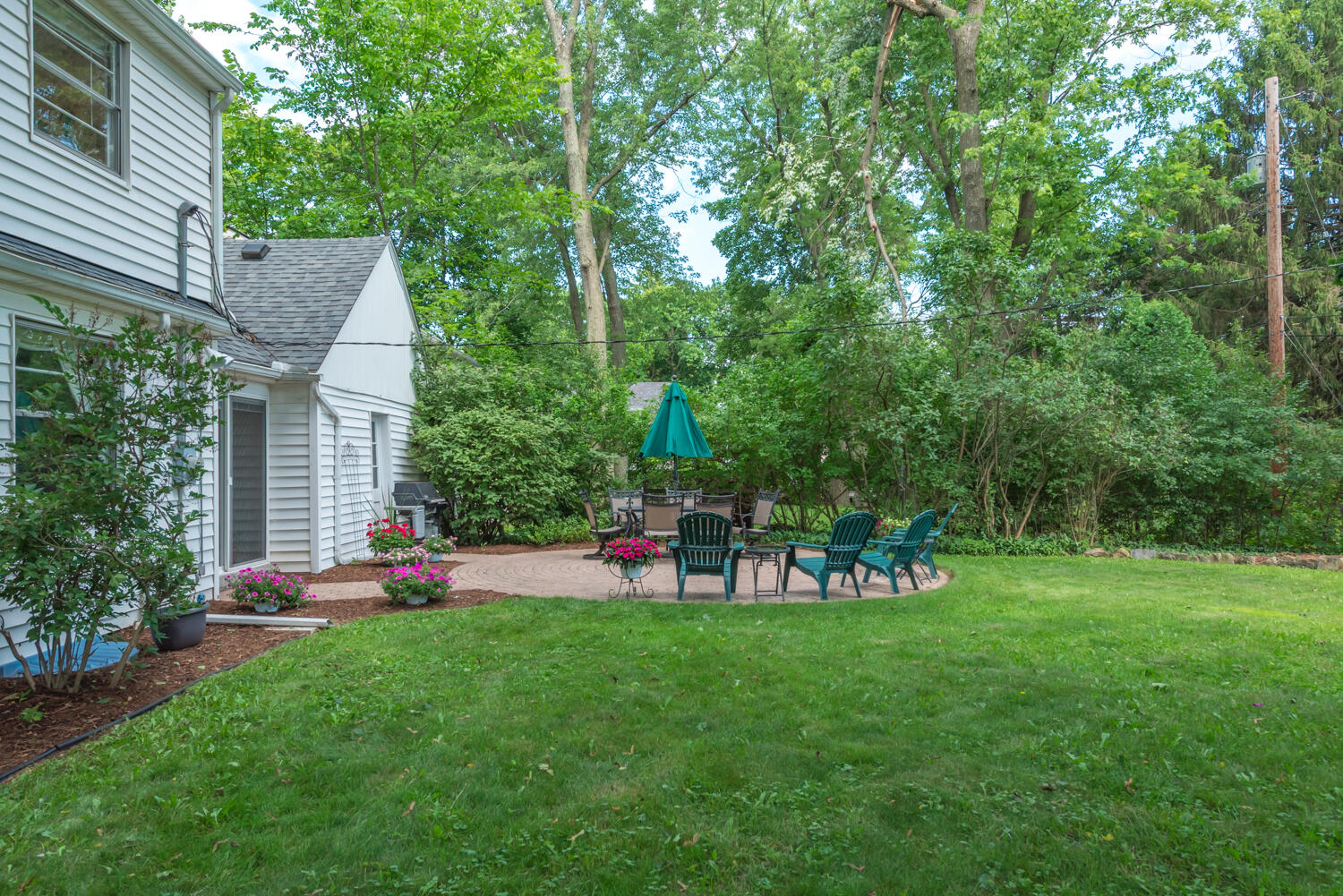 719 Sunset Road Ann Arbor, MI 48103 - Photo 61 of 65 Peaceful views