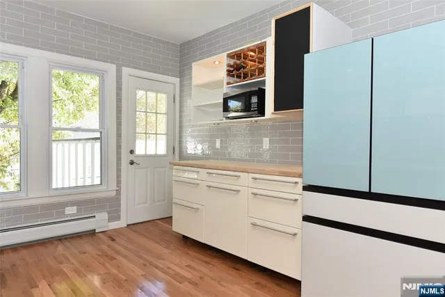 $3,500 | 454 Park Avenue, Unit 2, Rutherford, NJ 07070