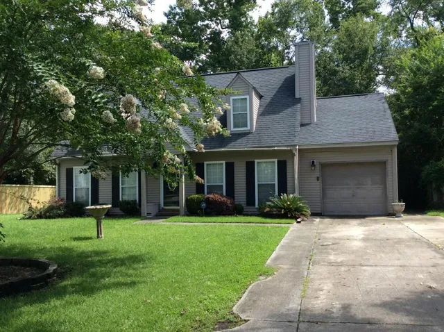 $2,295 | 2410 Castlereagh Road, Charleston, SC 29414