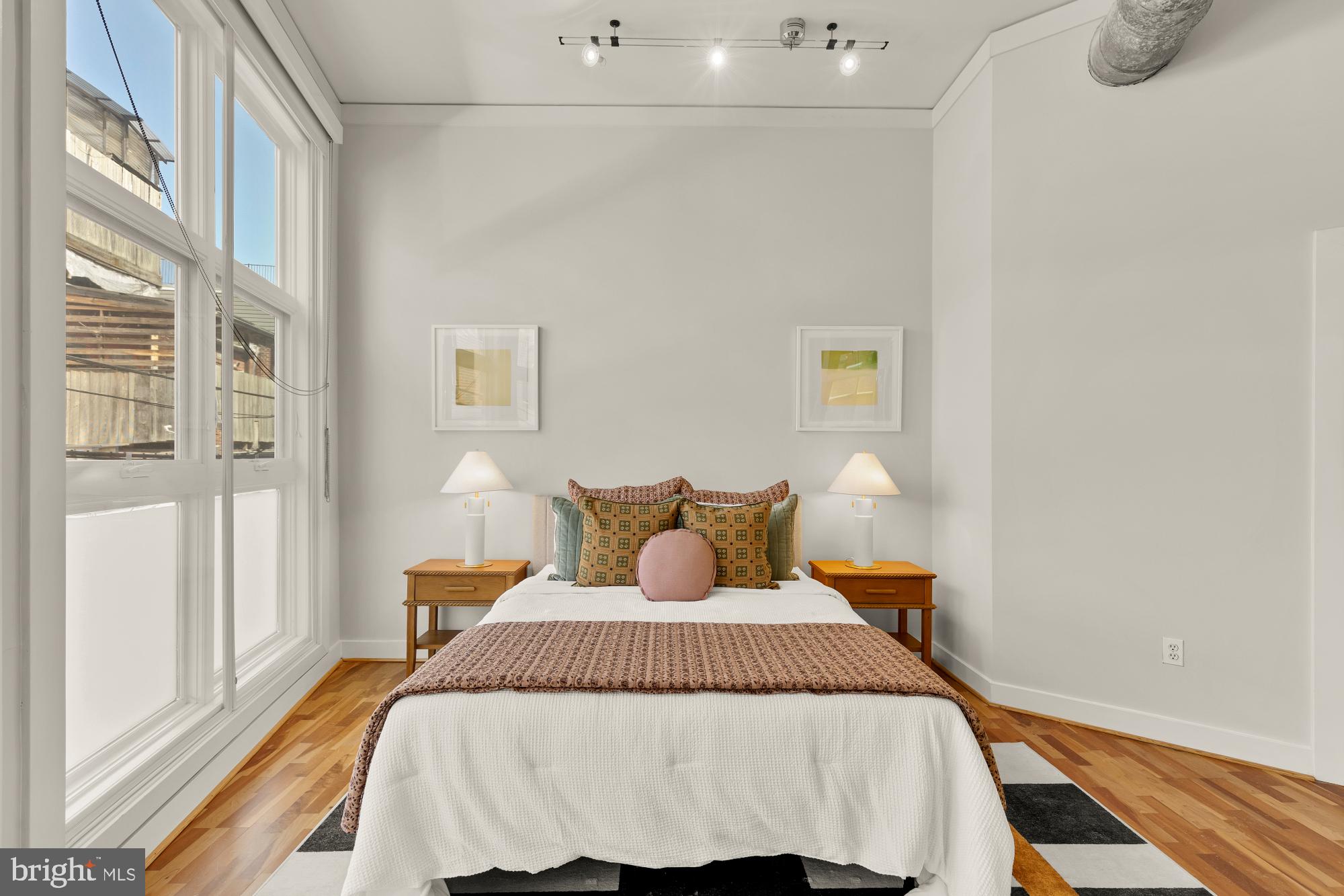 2380 Champlain Street Northwest, Unit 203 Washington, DC 20009 - Photo 24 of 45