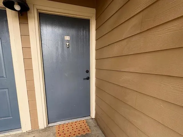 $285,000 | 9160 Madison Avenue, Unit 103, Fair Oaks, CA 95628