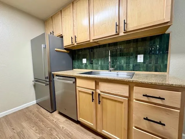 $285,000 | 9160 Madison Avenue, Unit 103, Fair Oaks, CA 95628