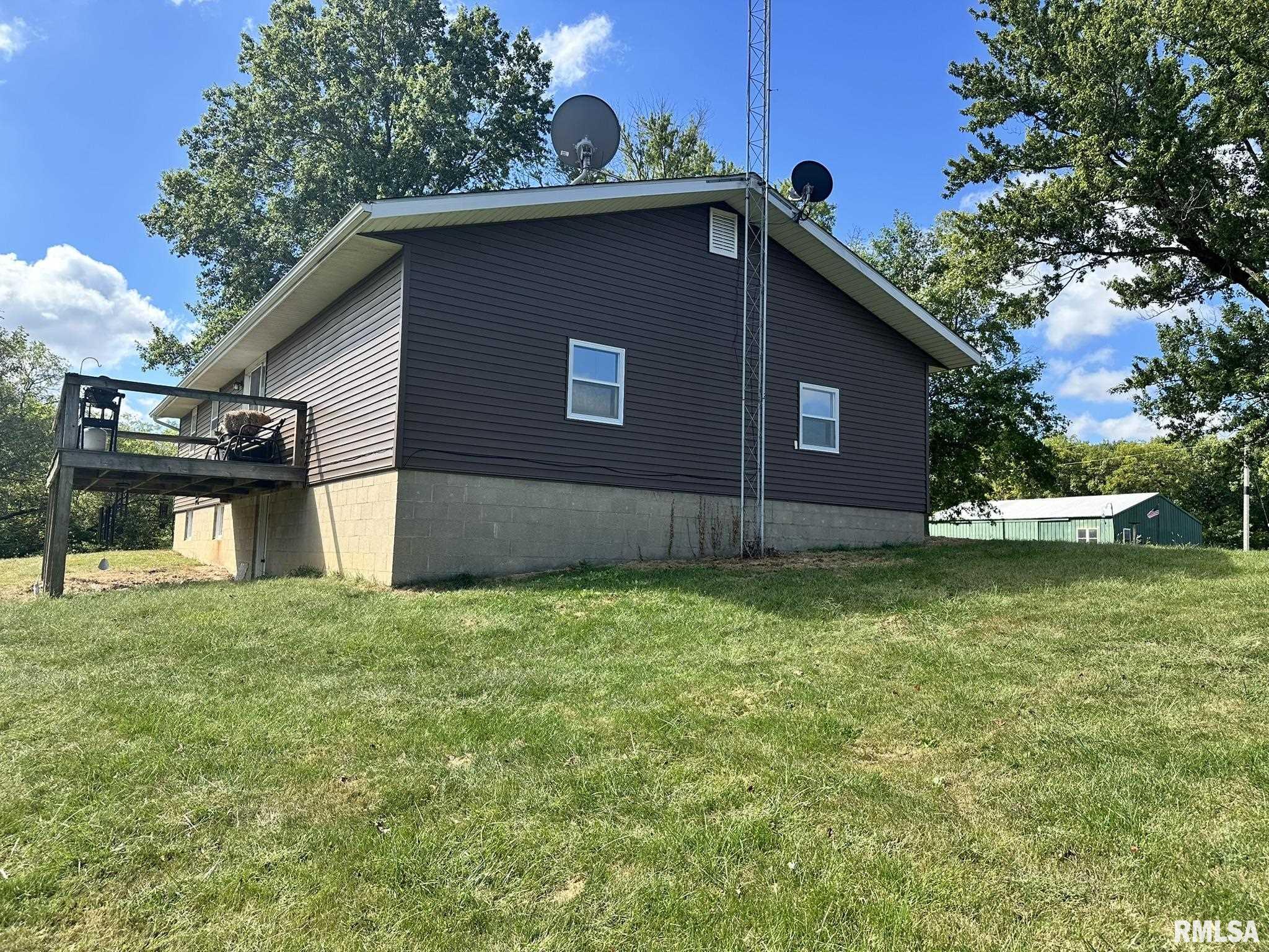 2205 North Sullivan Road Astoria, IL 61501 - Photo 19 of 25