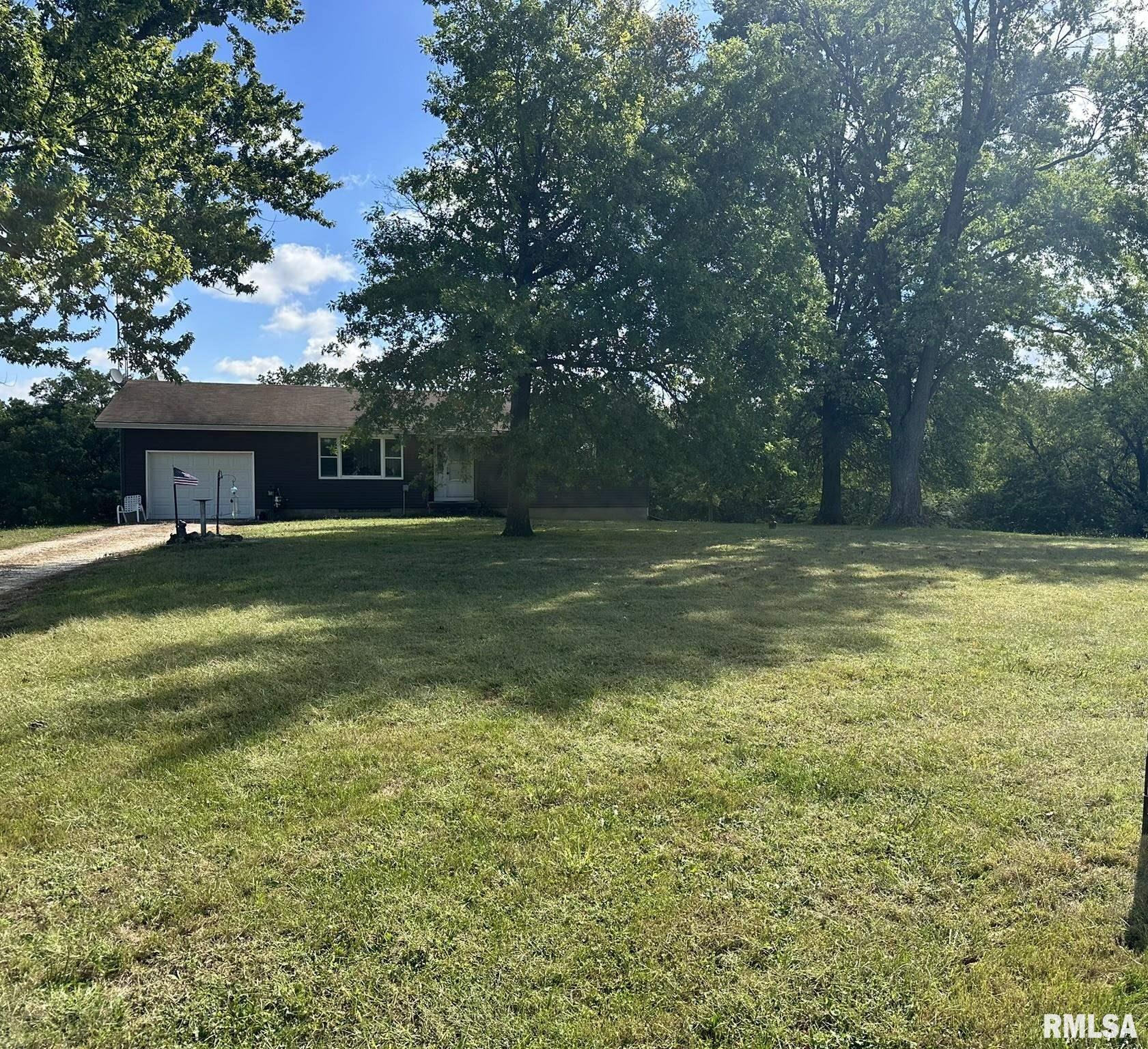 2205 North Sullivan Road Astoria, IL 61501 - Photo 22 of 25