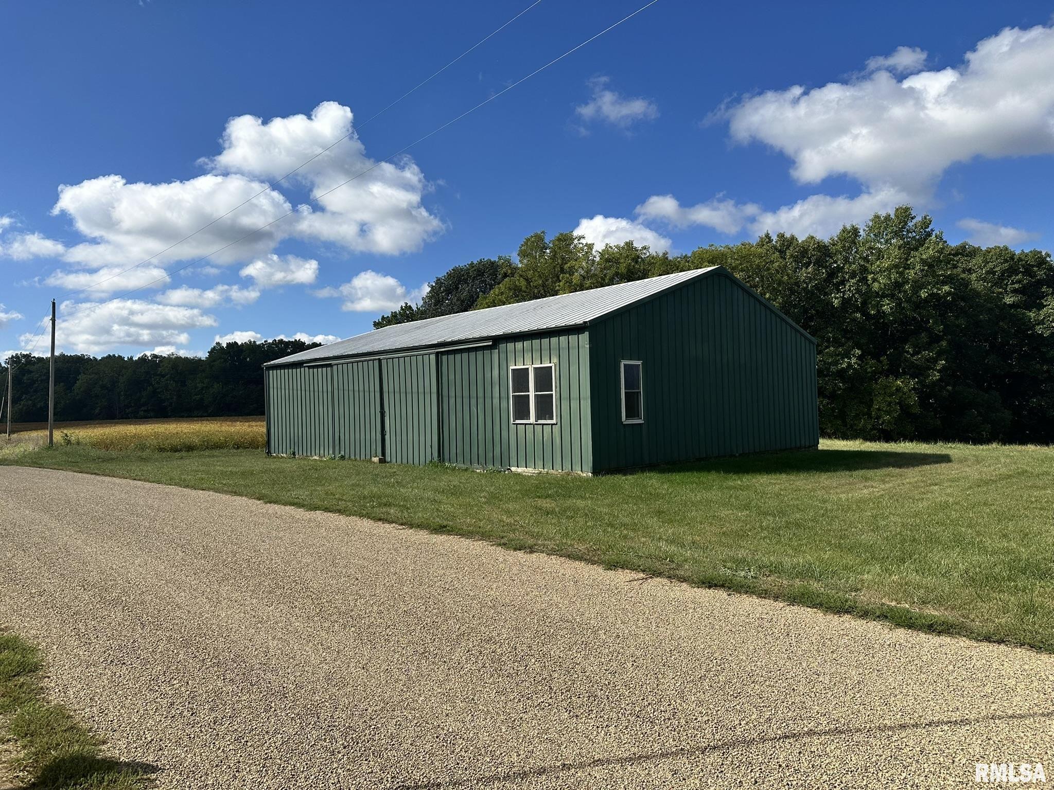 2205 North Sullivan Road Astoria, IL 61501 - Photo 4 of 25