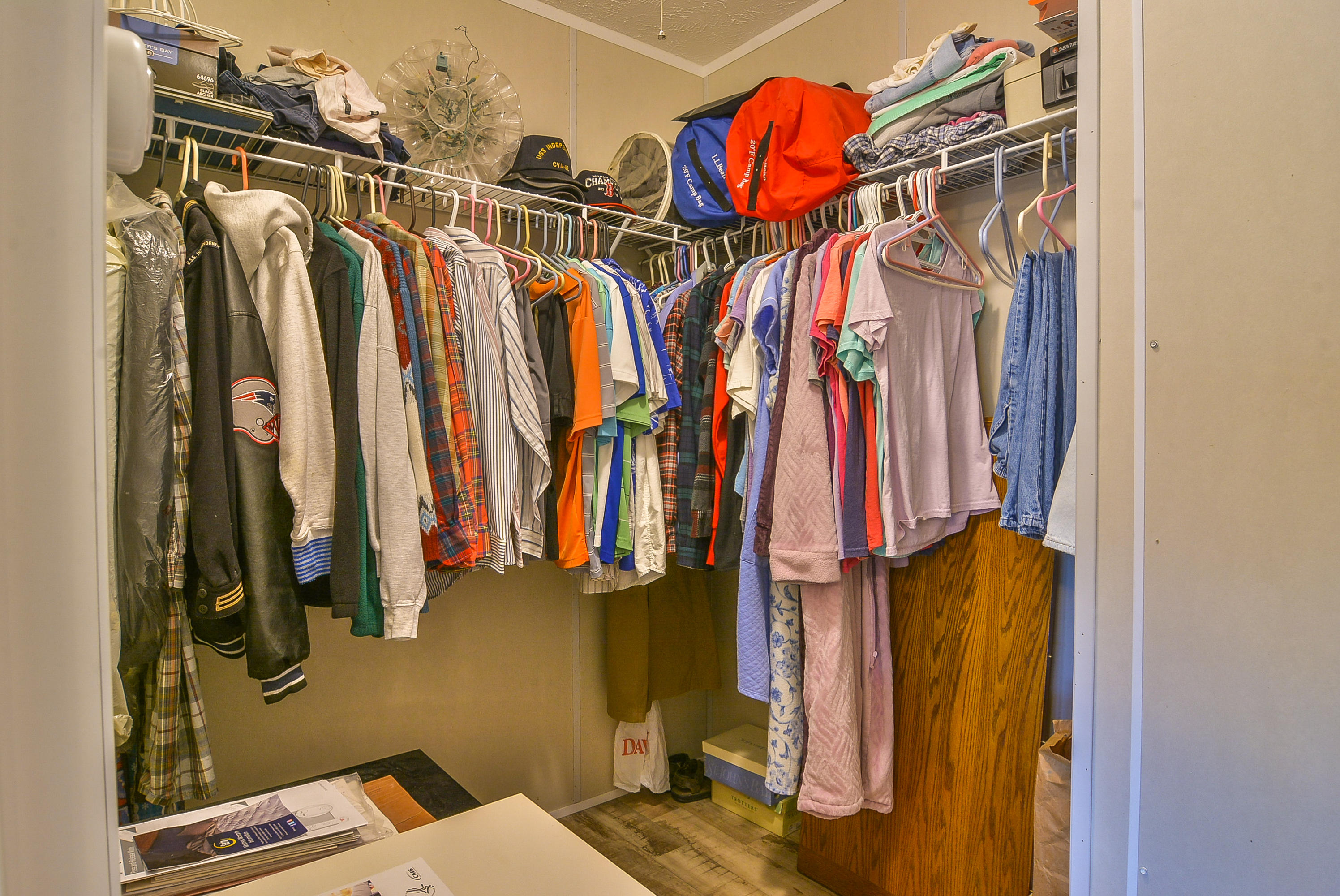 431 Berry Ridge Road Jonesborough, TN 37659 - Photo 24 of 41 Master Closet