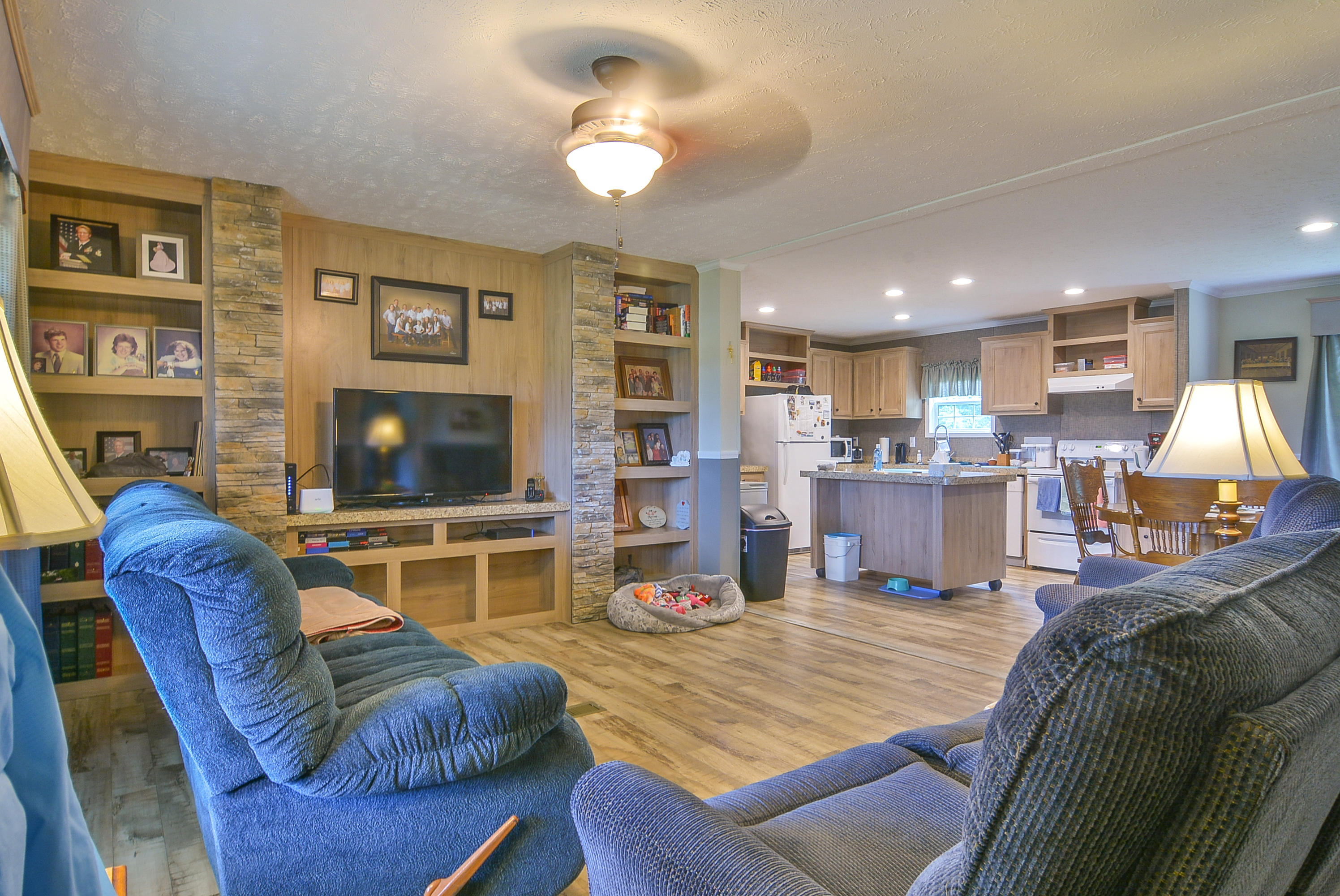 431 Berry Ridge Road Jonesborough, TN 37659 - Photo 40 of 41 Living Area 3