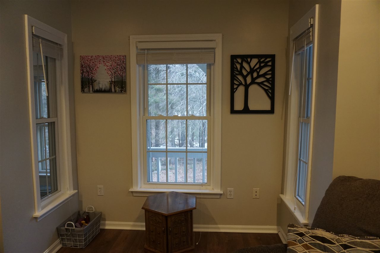 163 Mammoth Road Londonderry, NH 03053 - Photo 17 of 24 Gallery Image 17