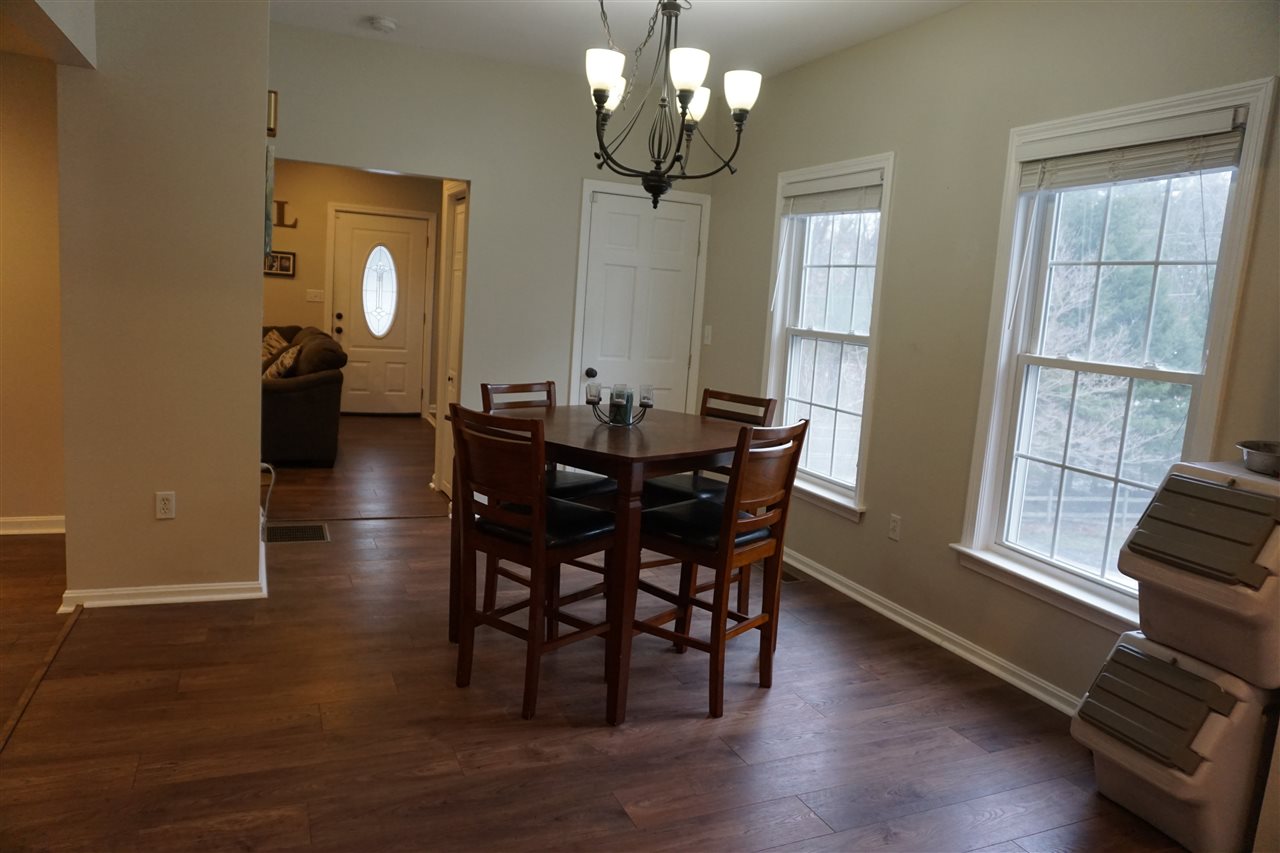 163 Mammoth Road Londonderry, NH 03053 - Photo 19 of 24 Gallery Image 19