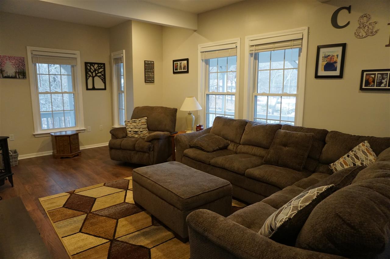 163 Mammoth Road Londonderry, NH 03053 - Photo 10 of 24 Gallery Image 10