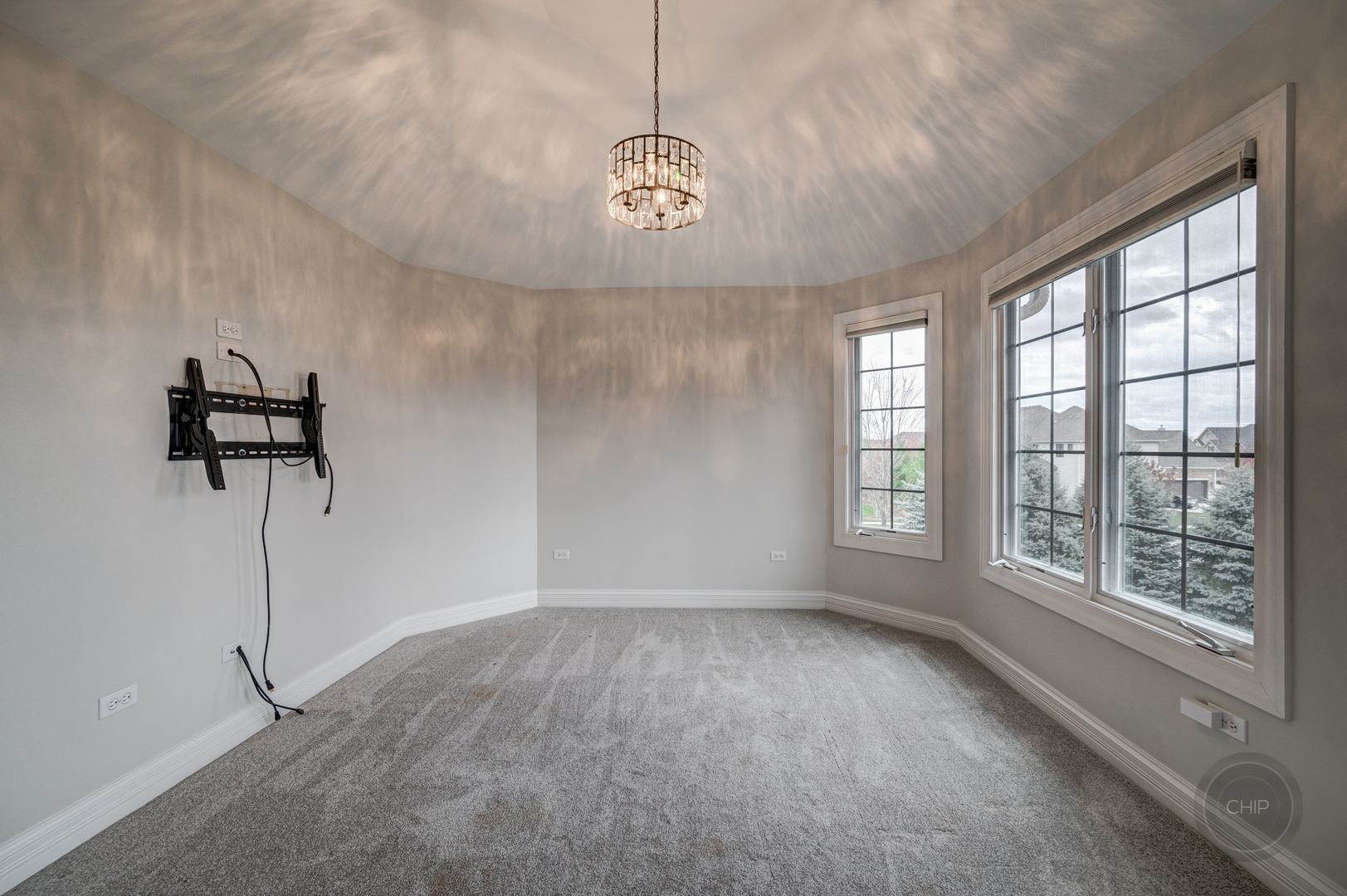 4603 Corktree Road Naperville, IL 60564 - Photo 28 of 61 a view of an empty room with a window