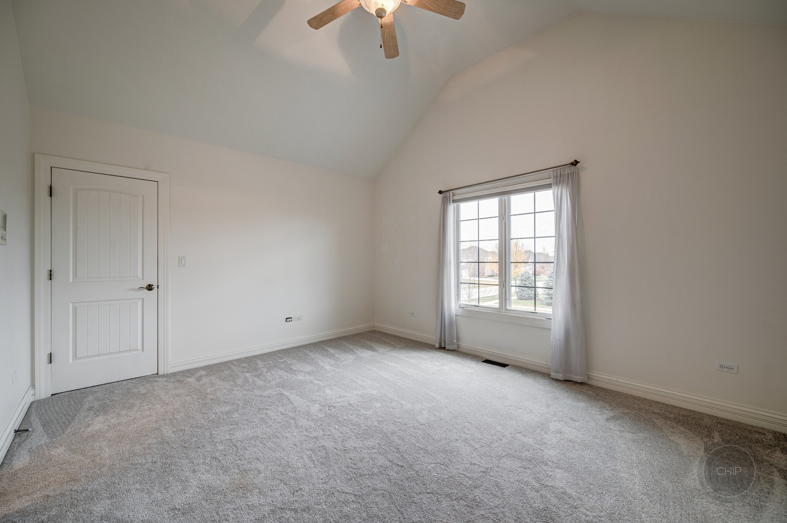 4603 Corktree Road Naperville, IL 60564 - Photo 38 of 61 a view of an empty room with a window