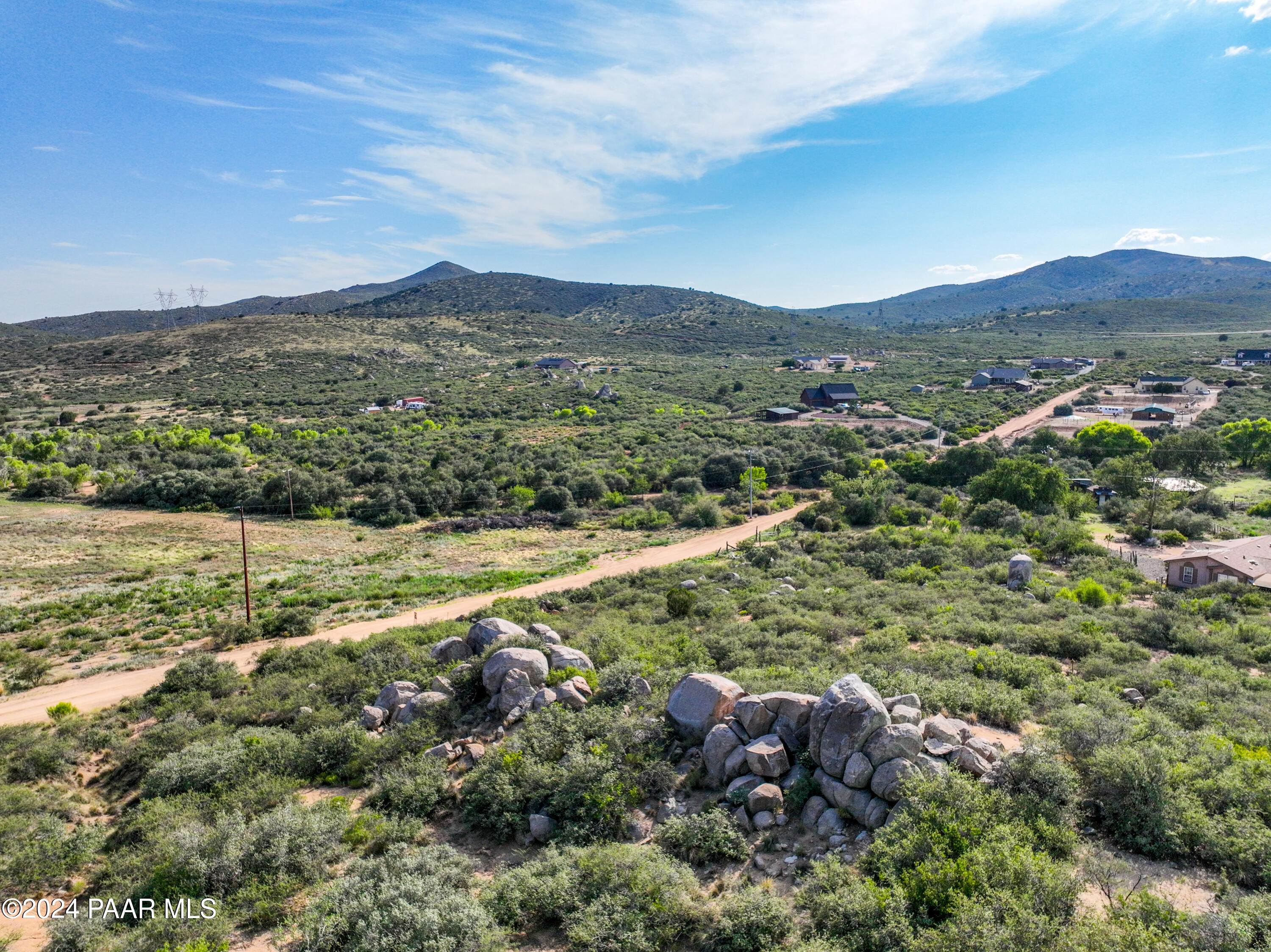 17400 Round Mountain Road Dewey, AZ 86327 - Photo 19 of 25 a view of a lush green hillside and houses