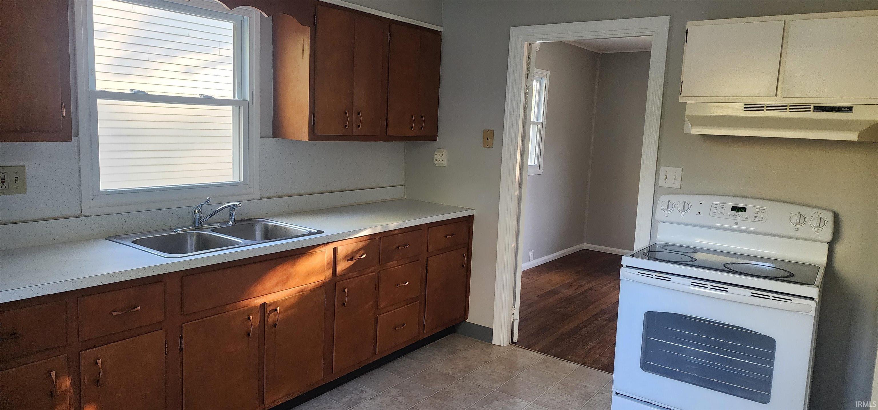 916 North 2nd Street Decatur, IN 46733 - Photo 11 of 15