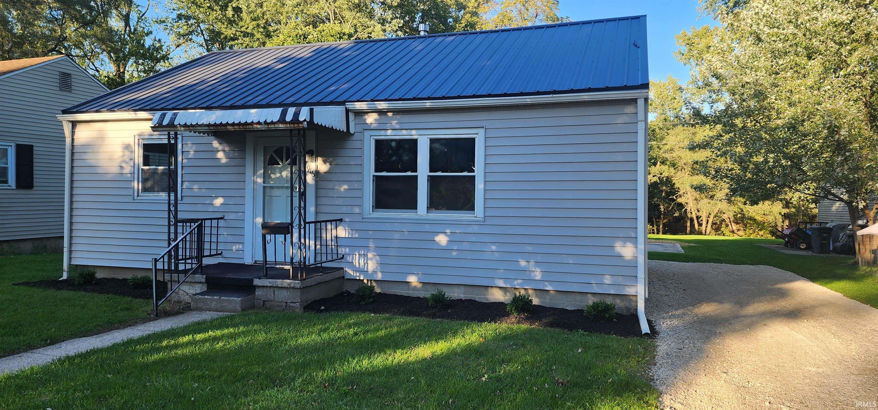916 North 2nd Street Decatur, IN 46733 - Photo 3 of 15
