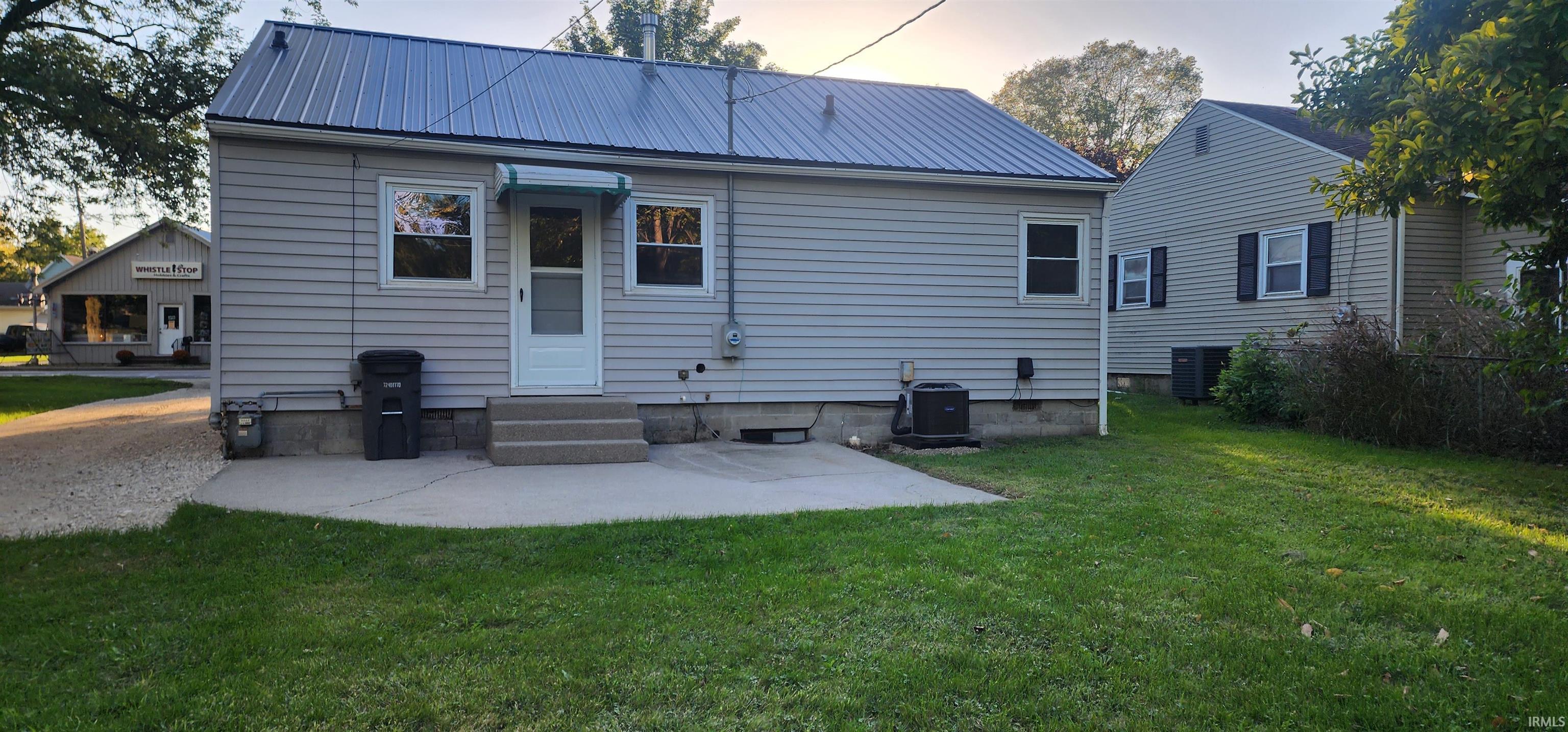 916 North 2nd Street Decatur, IN 46733 - Photo 6 of 15