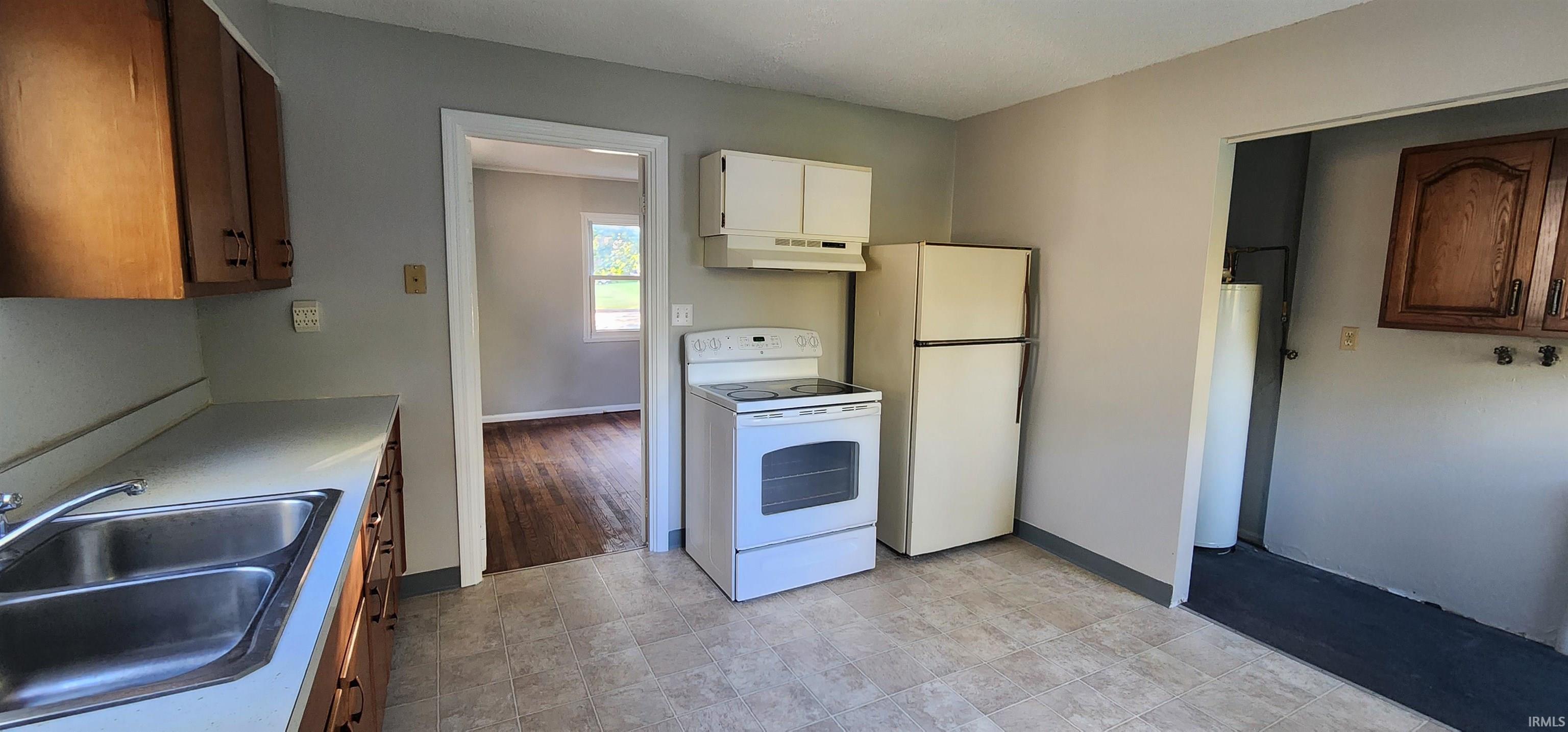 916 North 2nd Street Decatur, IN 46733 - Photo 10 of 15