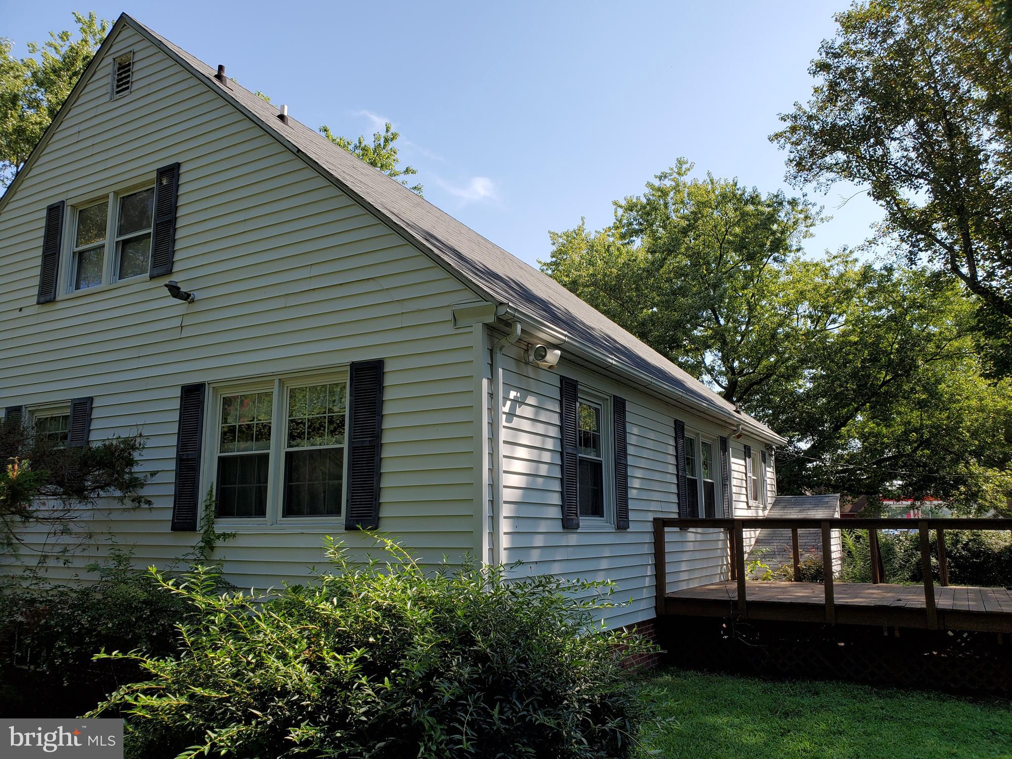 30255 Mt Vernon Road Princess Anne, MD 21853 - Photo 5 of 55 Side View with deck