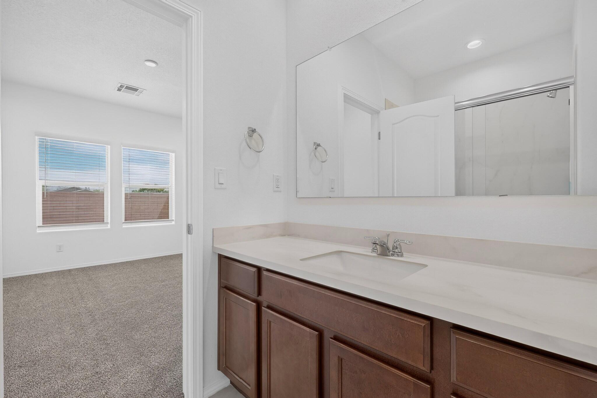 280 Prism Avenue Southwest Rio Rancho, NM 87124 - Photo 20 of 42 Gallery Image 20