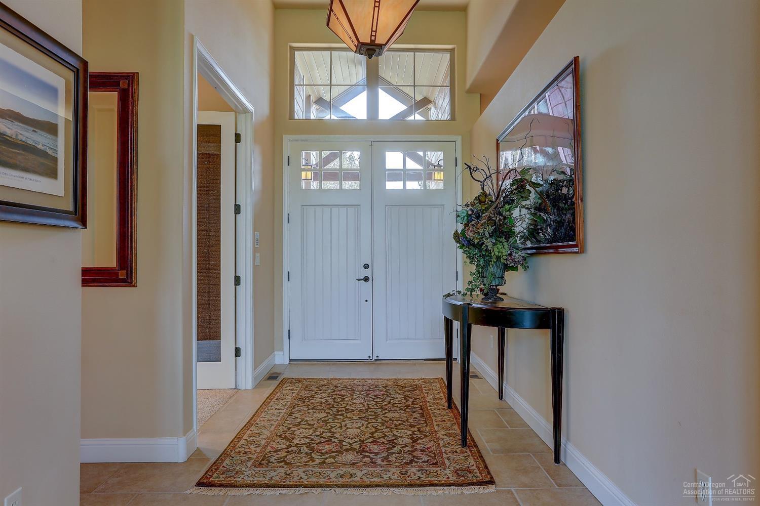 8915 Merlin Drive Redmond, OR 97756 - Photo 3 of 25 Welcoming entrance with tile floors and