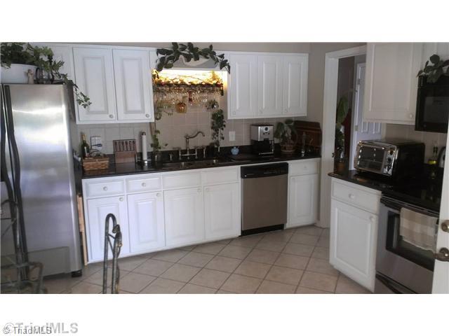 2265 Riverside Drive Lexington, NC 27292 - Photo 14 of 16 Kitchen.