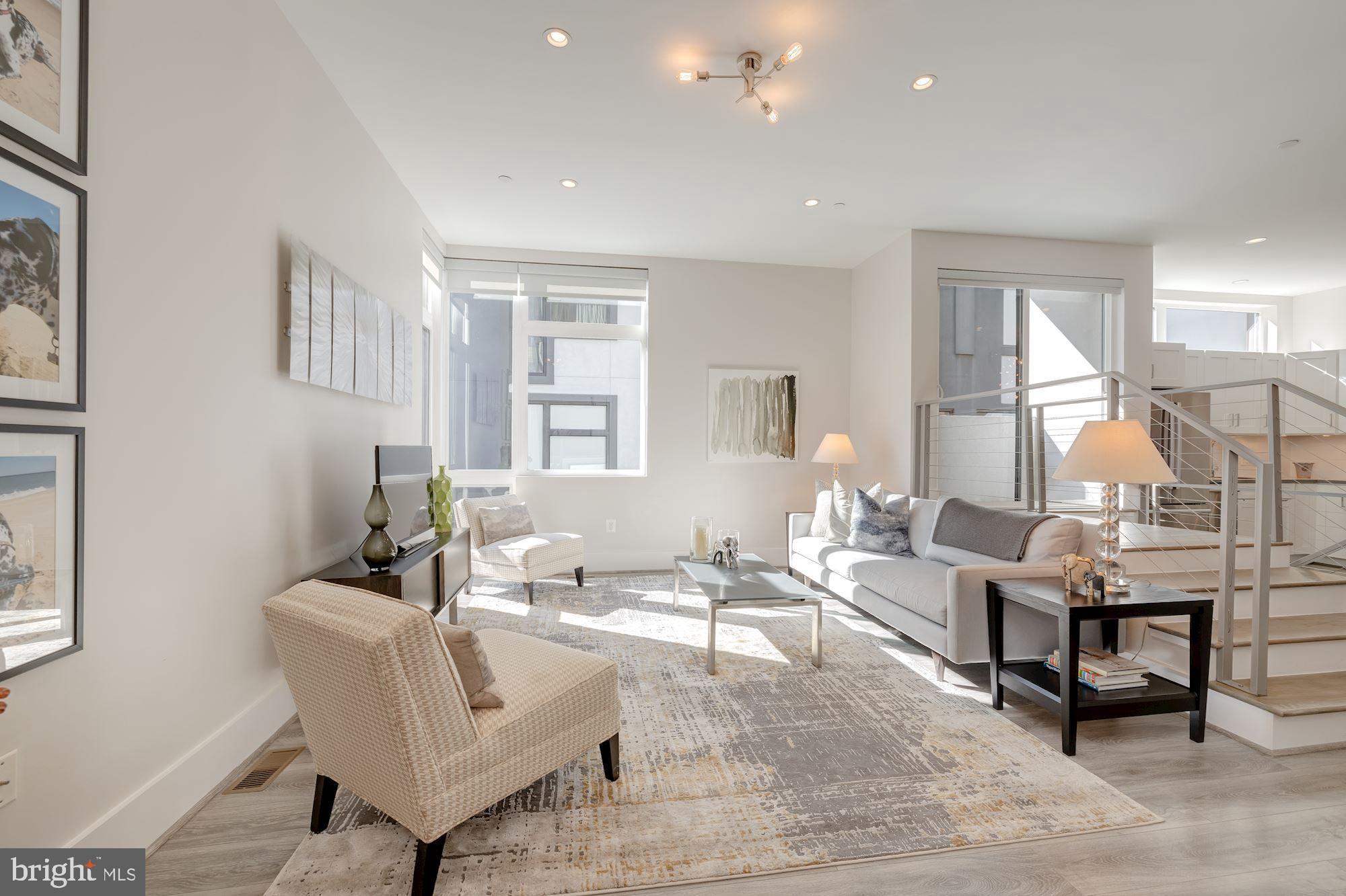 3915 Fulton Street Northwest, Unit 1 Washington, DC 20007 - Photo 4 of 33 Superb south and west light