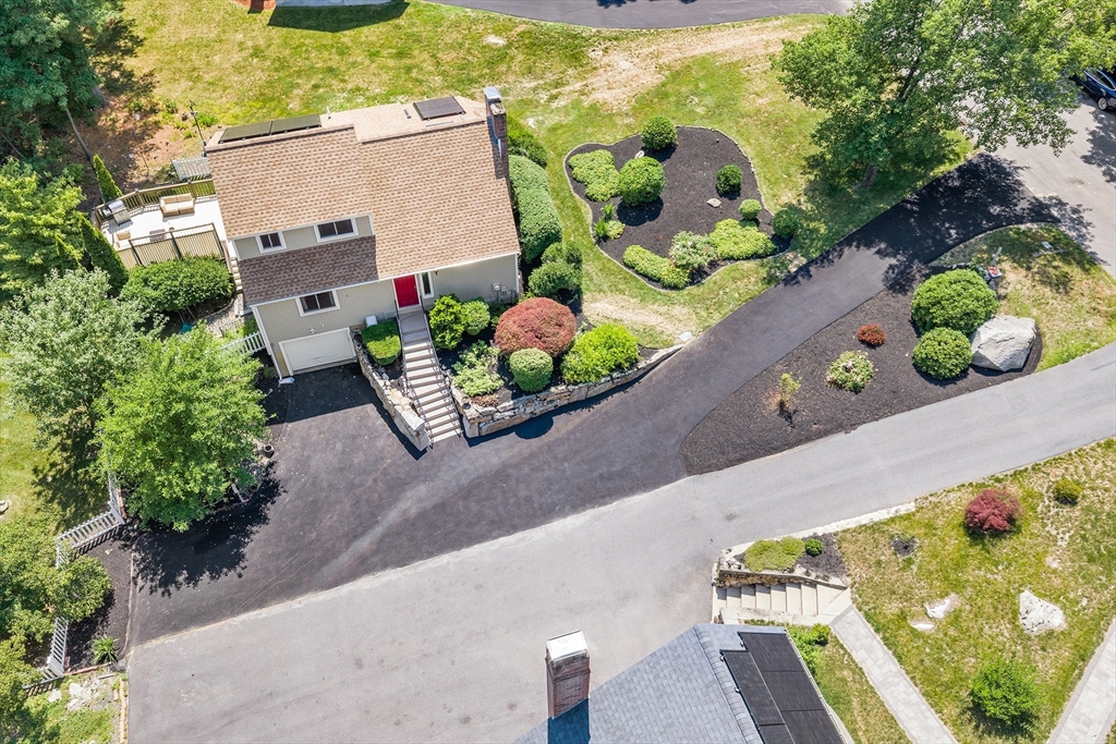 7 Sherborne Circle Ashland, MA 01721 - Photo 3 of 34