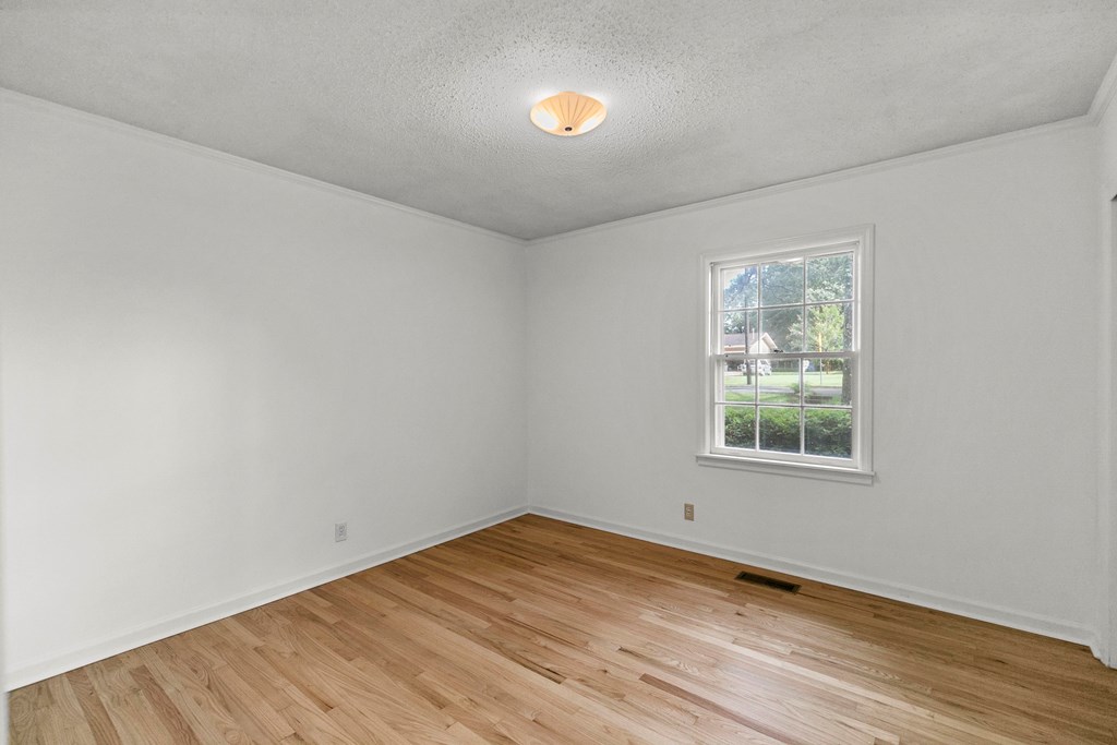 1700 Randall Road Dothan, AL 36303 - Photo 11 of 31 Bedroom 2