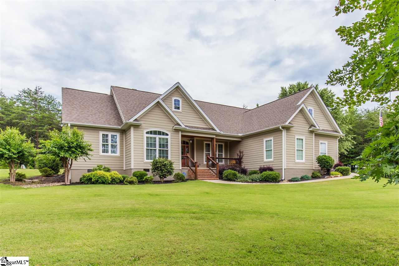 4431 South King Road Greer, SC 29651 - Photo 1 of 31