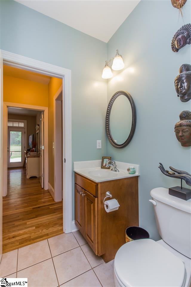 4431 South King Road Greer, SC 29651 - Photo 16 of 31