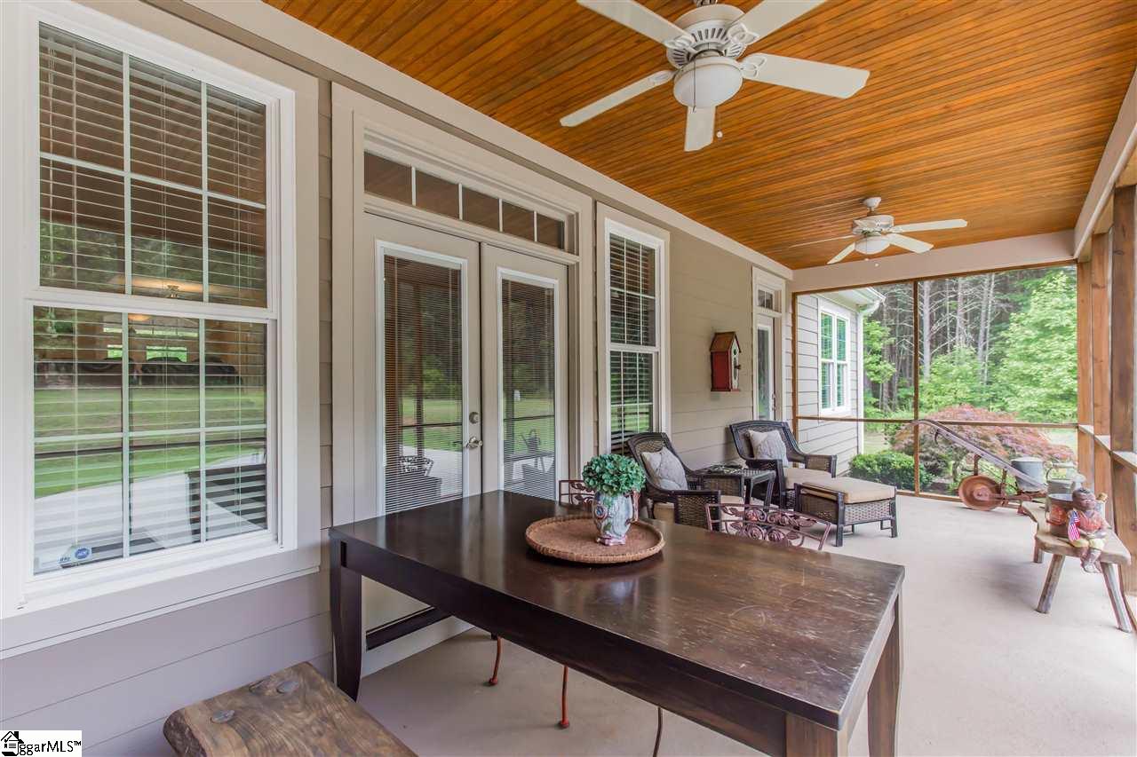 4431 South King Road Greer, SC 29651 - Photo 9 of 31