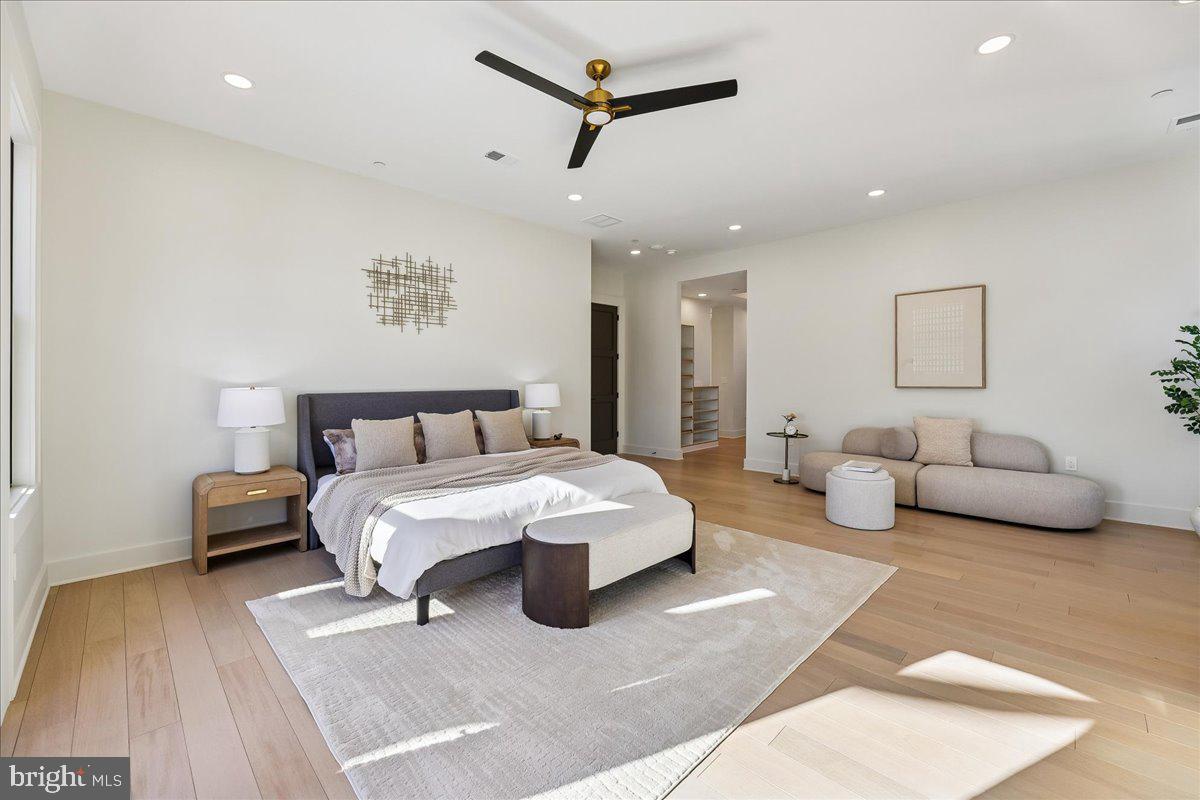 4428 Albemarle Street Northwest Washington, DC 20016 - Photo 40 of 94