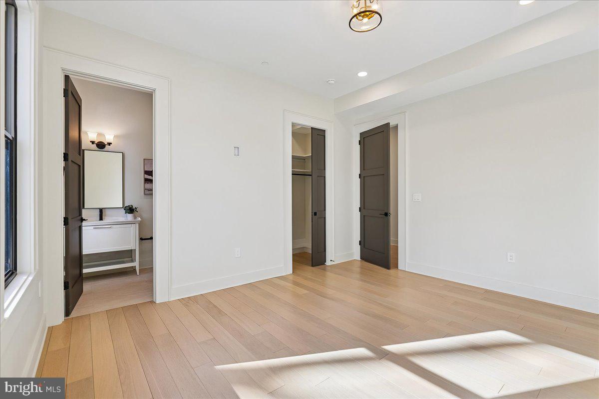 4428 Albemarle Street Northwest Washington, DC 20016 - Photo 54 of 94