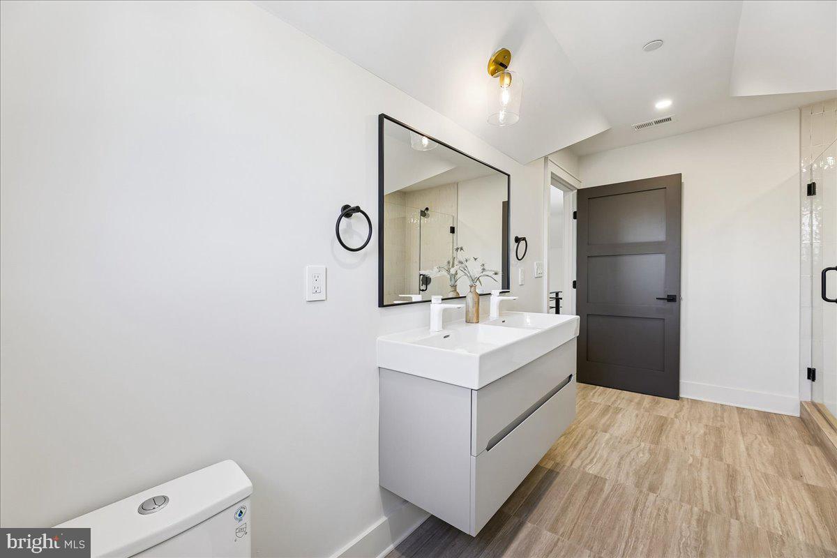 4428 Albemarle Street Northwest Washington, DC 20016 - Photo 67 of 94