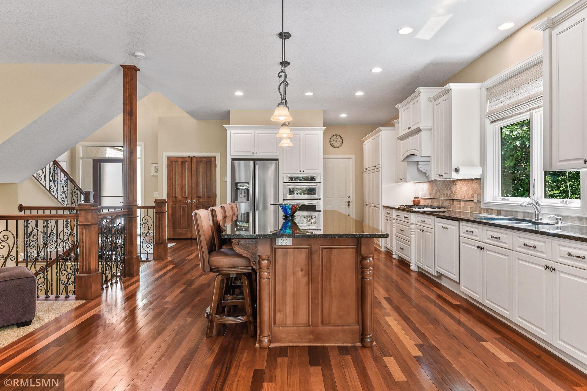 11836 Bren Road Minnetonka, MN 55343 - Photo 12 of 51