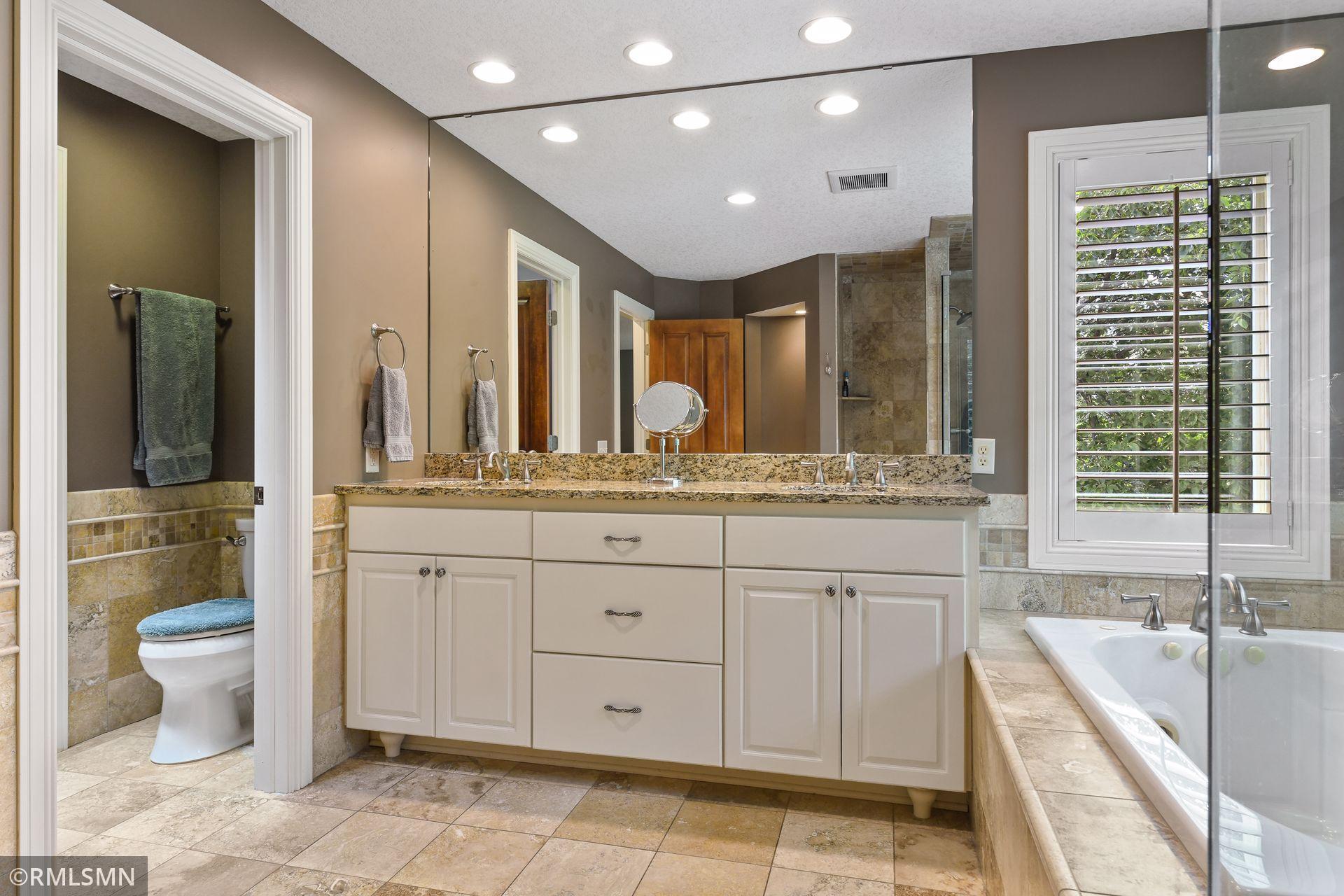 11836 Bren Road Minnetonka, MN 55343 - Photo 30 of 51