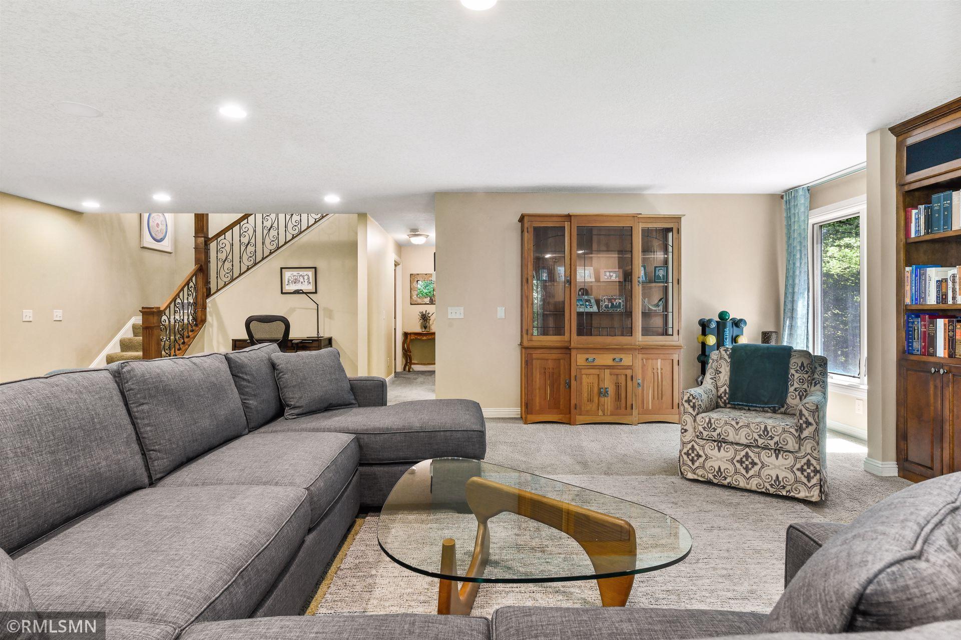 11836 Bren Road Minnetonka, MN 55343 - Photo 42 of 51