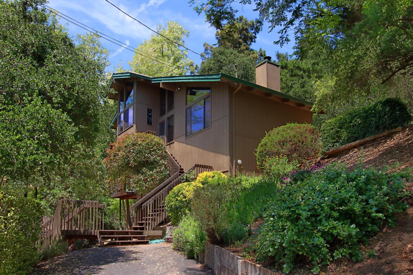 17 Pleasant Heights Drive Aptos, CA 95003 - Photo 2 of 21 a front view of a house with a yard