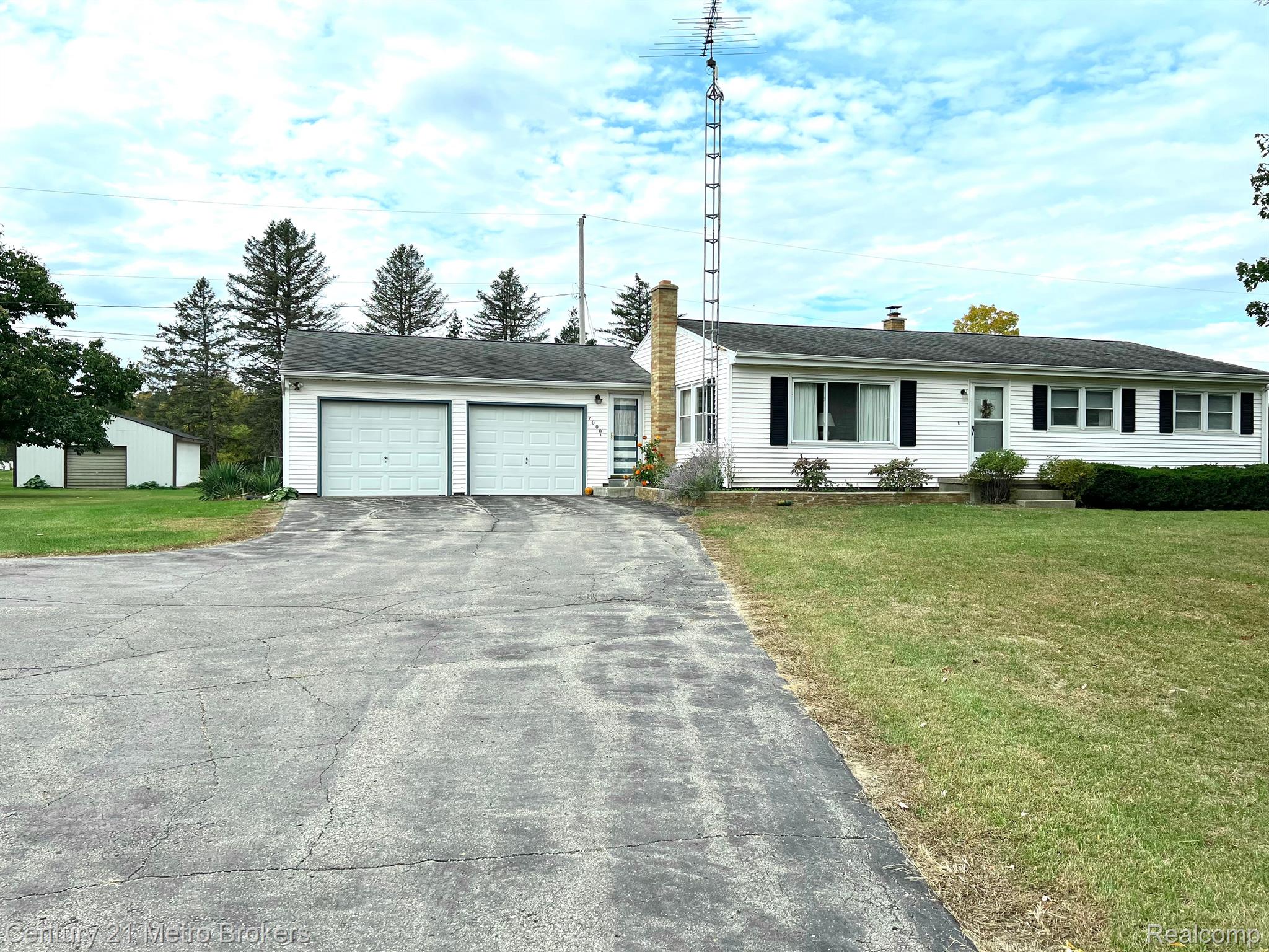 7000 South State Road Bancroft, MI 48414 - Photo 1 of 22 Gallery Image 1