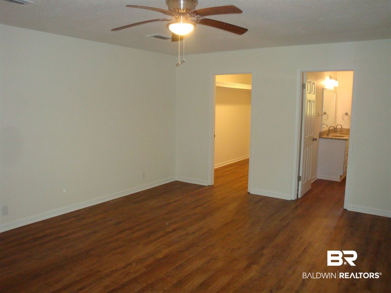702 Gayfer Avenue Fairhope, AL 36532 - Photo 12 of 23