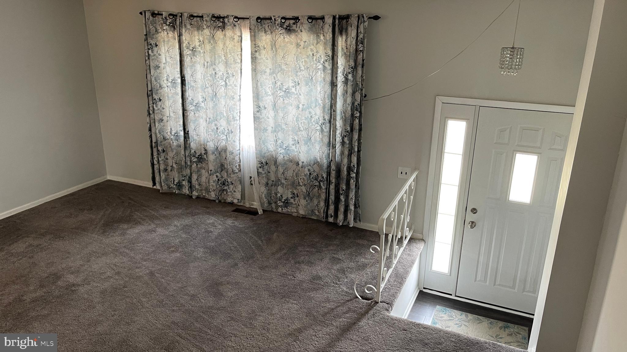 12793 Dunks Ferry Road Philadelphia, PA 19154 - Photo 6 of 35