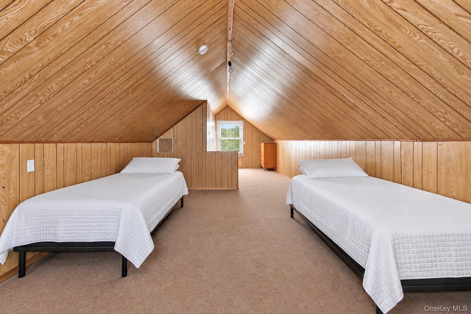 45 Peconic Road Hampton Bays, NY 11946 - Photo 10 of 18 Gallery Image 10